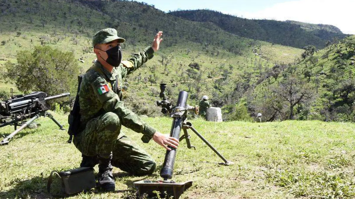 CADETES EJERCITO (2)